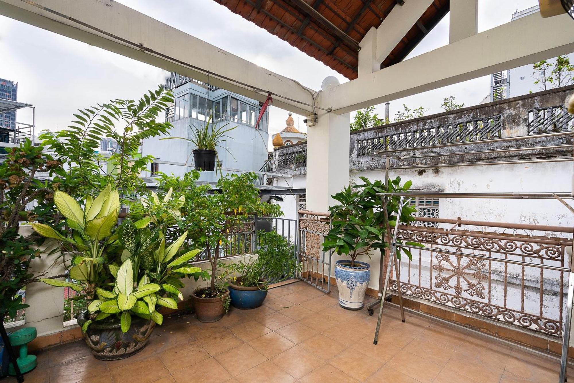A Little Saigon Hotel - Bui Vien Walking Street โฮจิมินห์ซิตี้ ภายนอก รูปภาพ