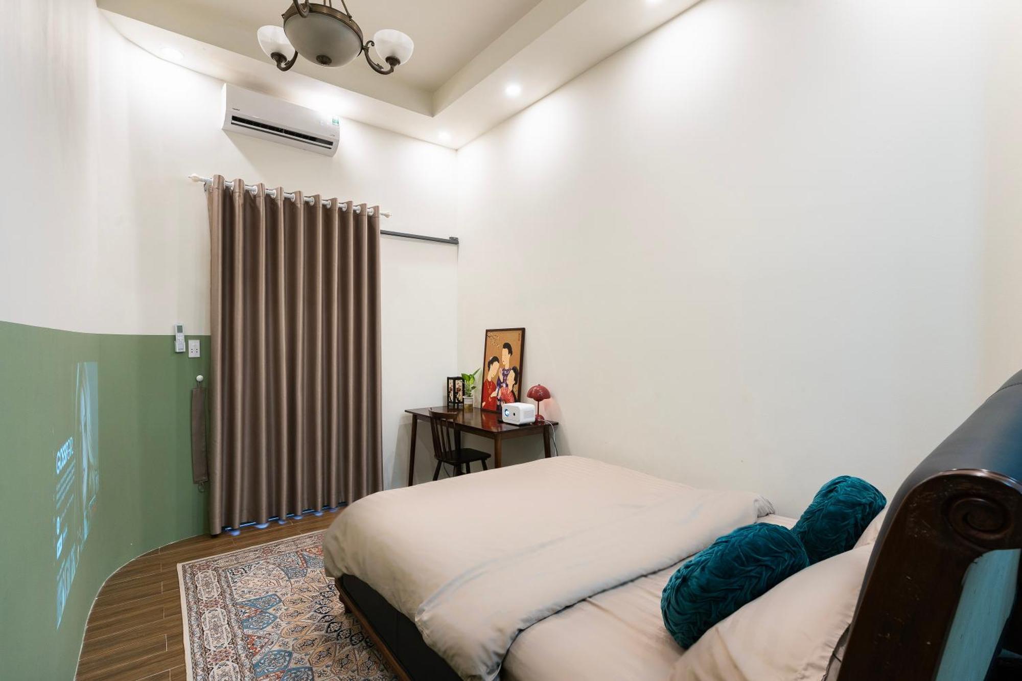 A Little Saigon Hotel - Bui Vien Walking Street โฮจิมินห์ซิตี้ ภายนอก รูปภาพ